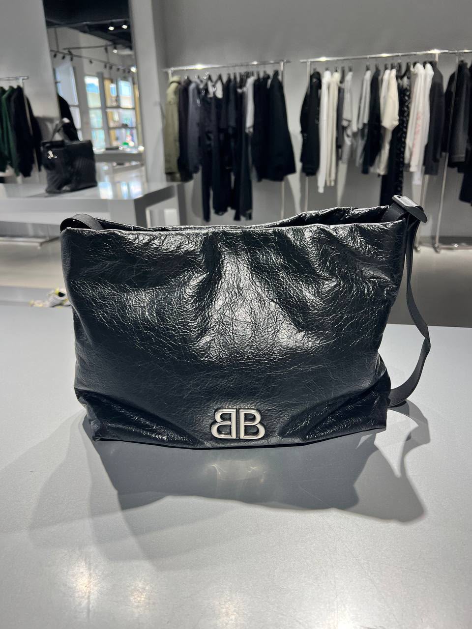 Crush Medium Chain Bag