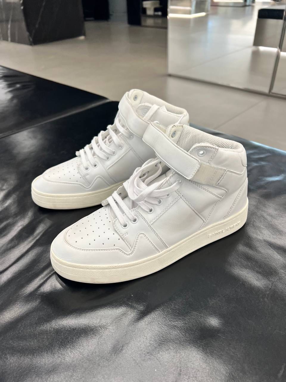 Court Classic SL/10H High-Top Sneakers
