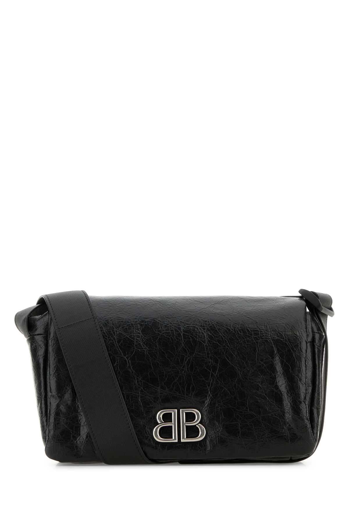 BALENCIAGA MONACO FLAP MES S For Men Exterior: 100% Calf Lining: 100% Fabric Finishing: Silver metal
