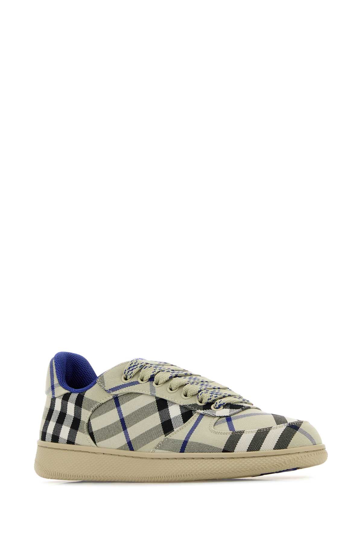 BURBERRY LF TERRACE CHK For Women Exterior: 100% Polyester 100% Cotton Interior: 100% Fabric 100% Leather Sole: Rubber