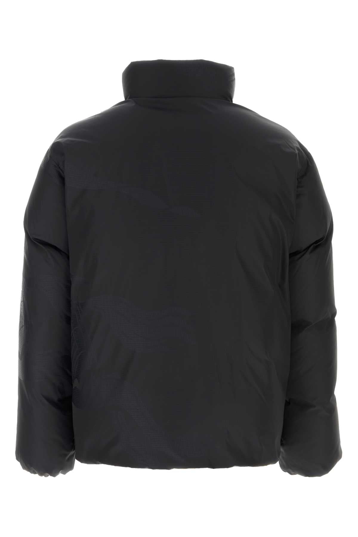 BURBERRY AU24-MW-HOS-7.0.147 For Men Exterior: 100% Nylon Lining: 100% Nylon Padding: 90% Down 10% Feather