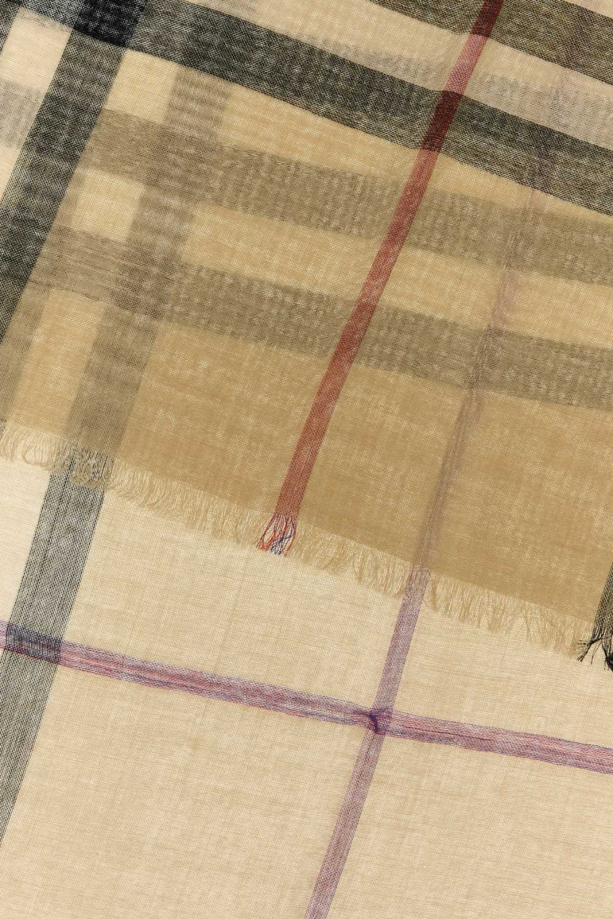 BURBERRY MU 220X70 DF CHECK GAUZ For UNISEX Exterior: 51% Wool 49% Silk