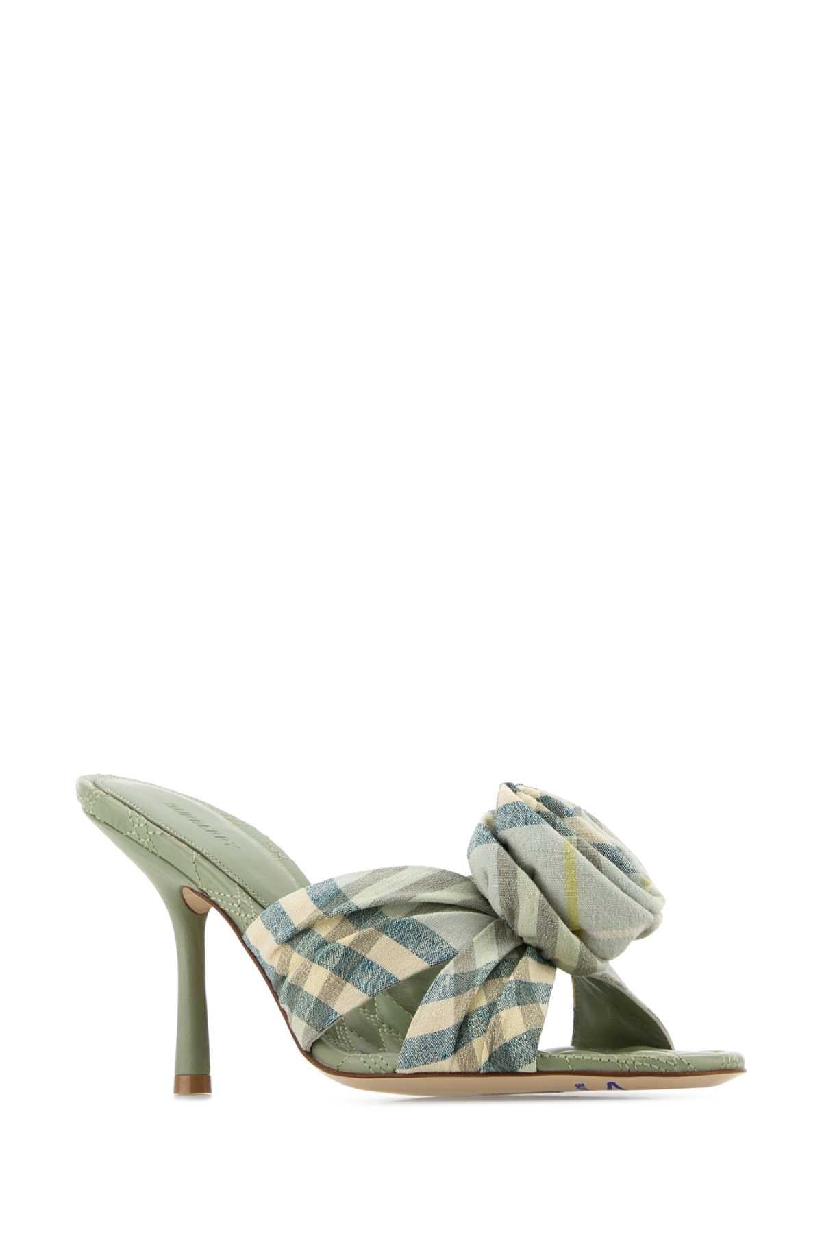 BURBERRY LF MEWS ROSE 90 CHK For Women Exterior: 100% Linen 100% Elastane 100% Ovine leather Interior: 100% Ovine leather Sole: Leather