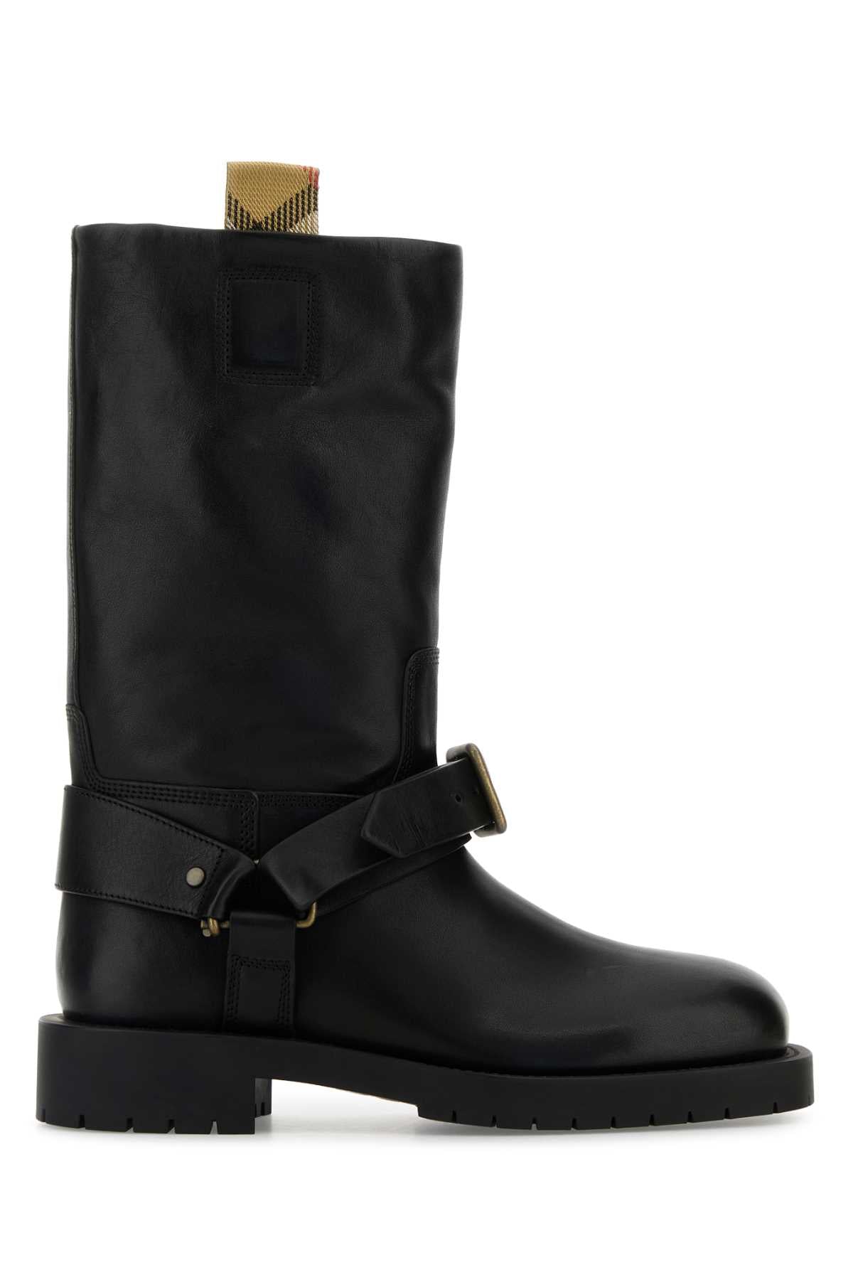 BURBERRY LF SOFT SADDLE LOW For Women Exterior: 100% Calf Lining: 100% Calf Sole: Rubber