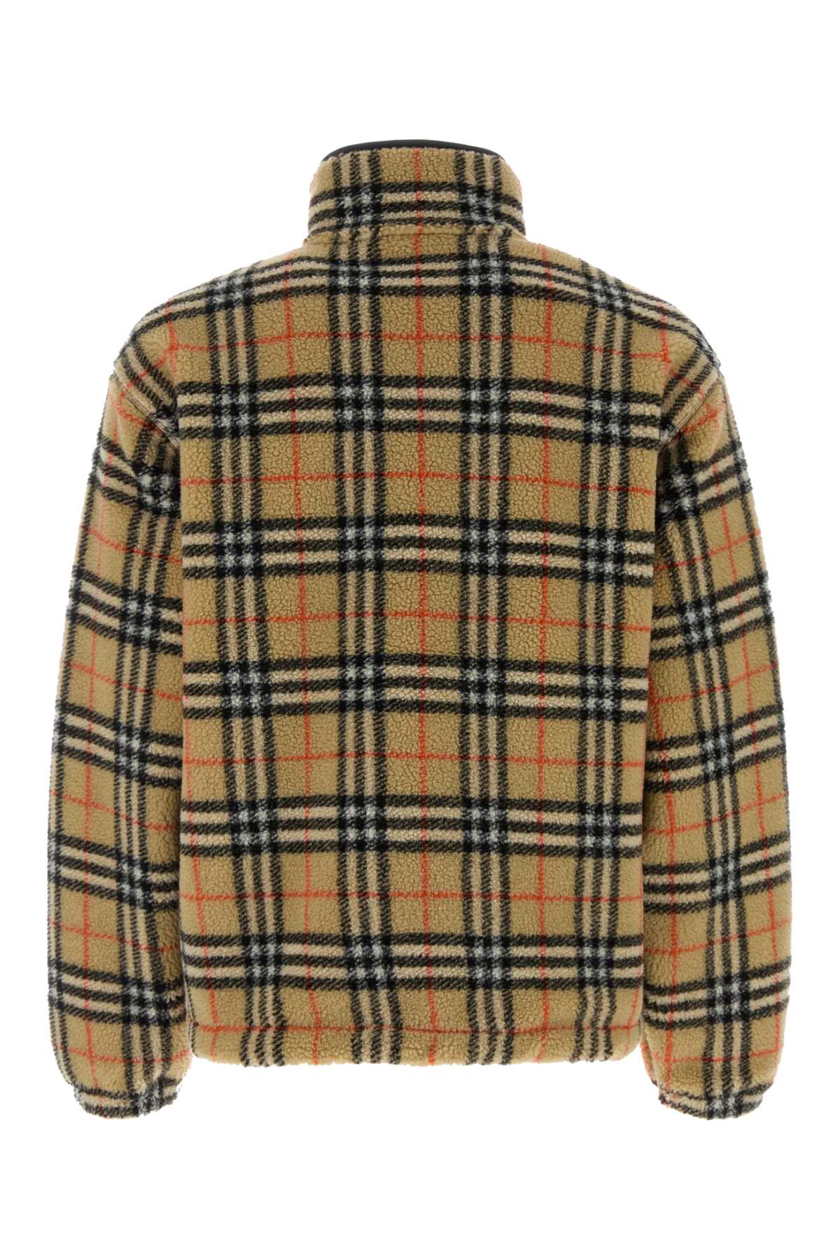 BURBERRY FAIRFAX CHK For Men Exterior: 50% Wool 40% Polyester 10% Cashmere Lining: 100% Polyester