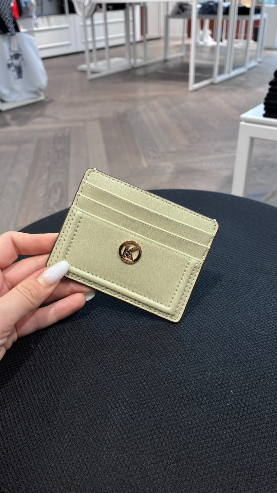 K/Signature Card Holder