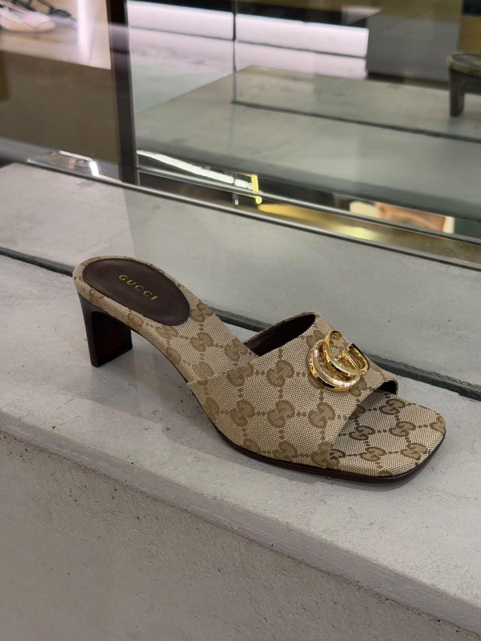 Double G slide sandal