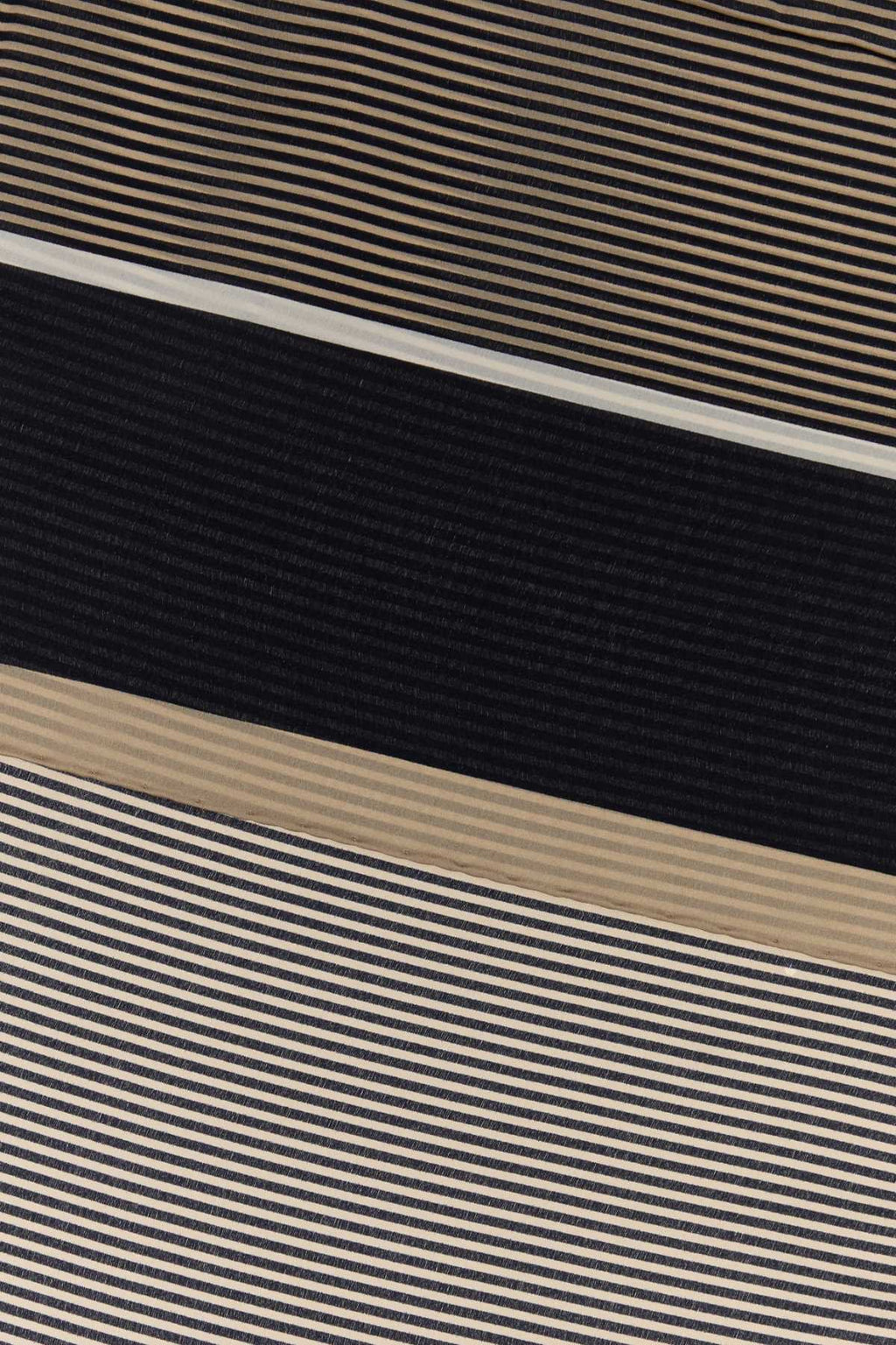 SAINT LAURENT PAREO RAYURES CASSAN For Men Exterior: 100% Silk