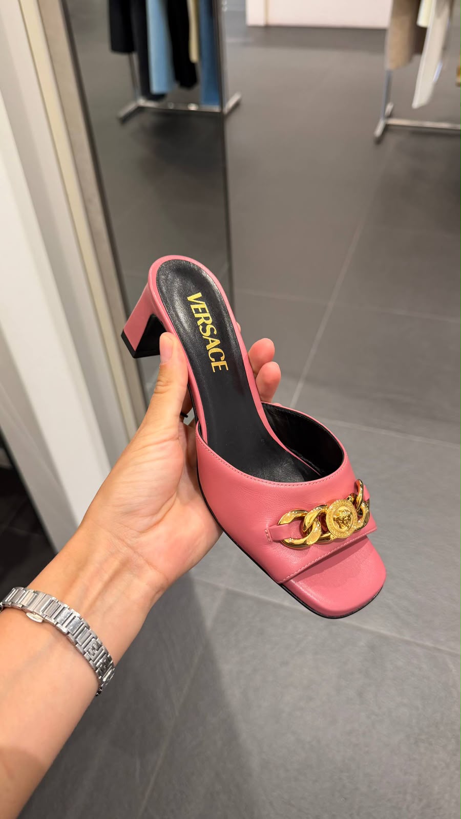 Medusa Chain Mules