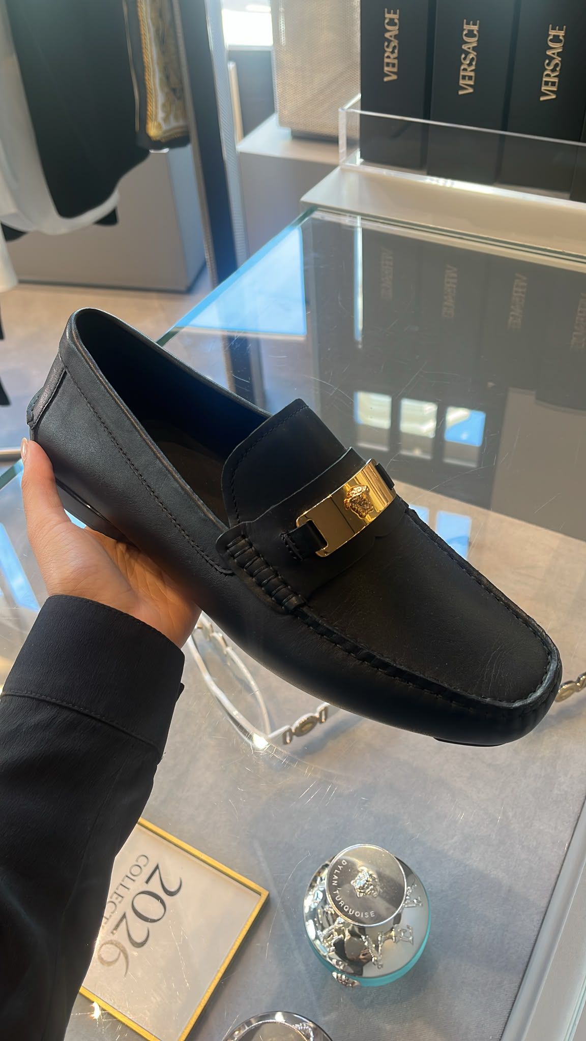 La Medusa Leather Loafers