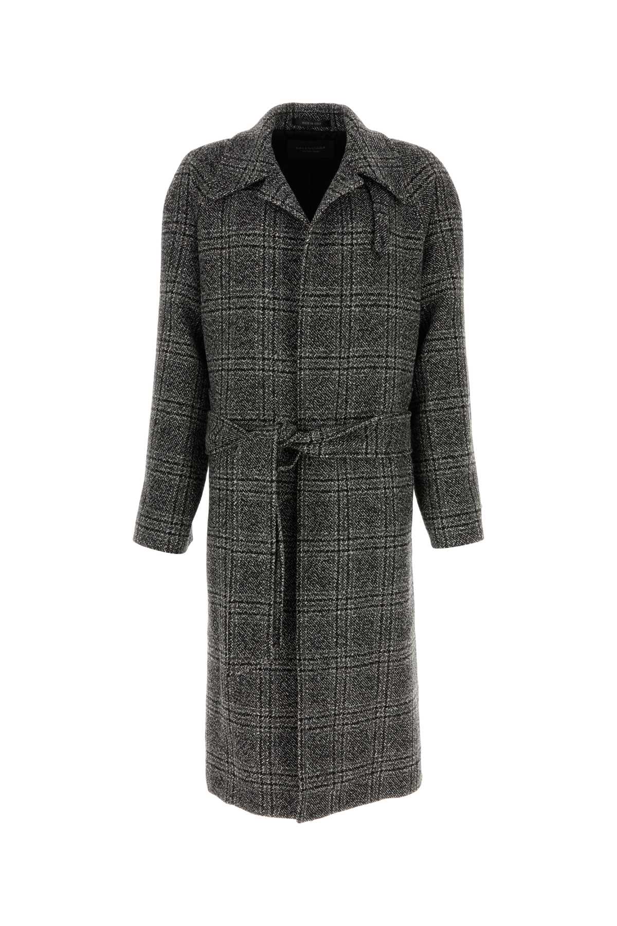 BALENCIAGA Layer Raglan Coat For Men Exterior: 100% Wool Lining: 100% Cupro