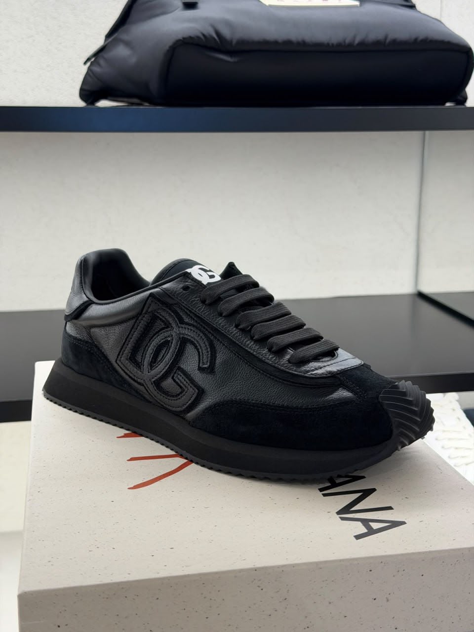 DG Logo Sneakers