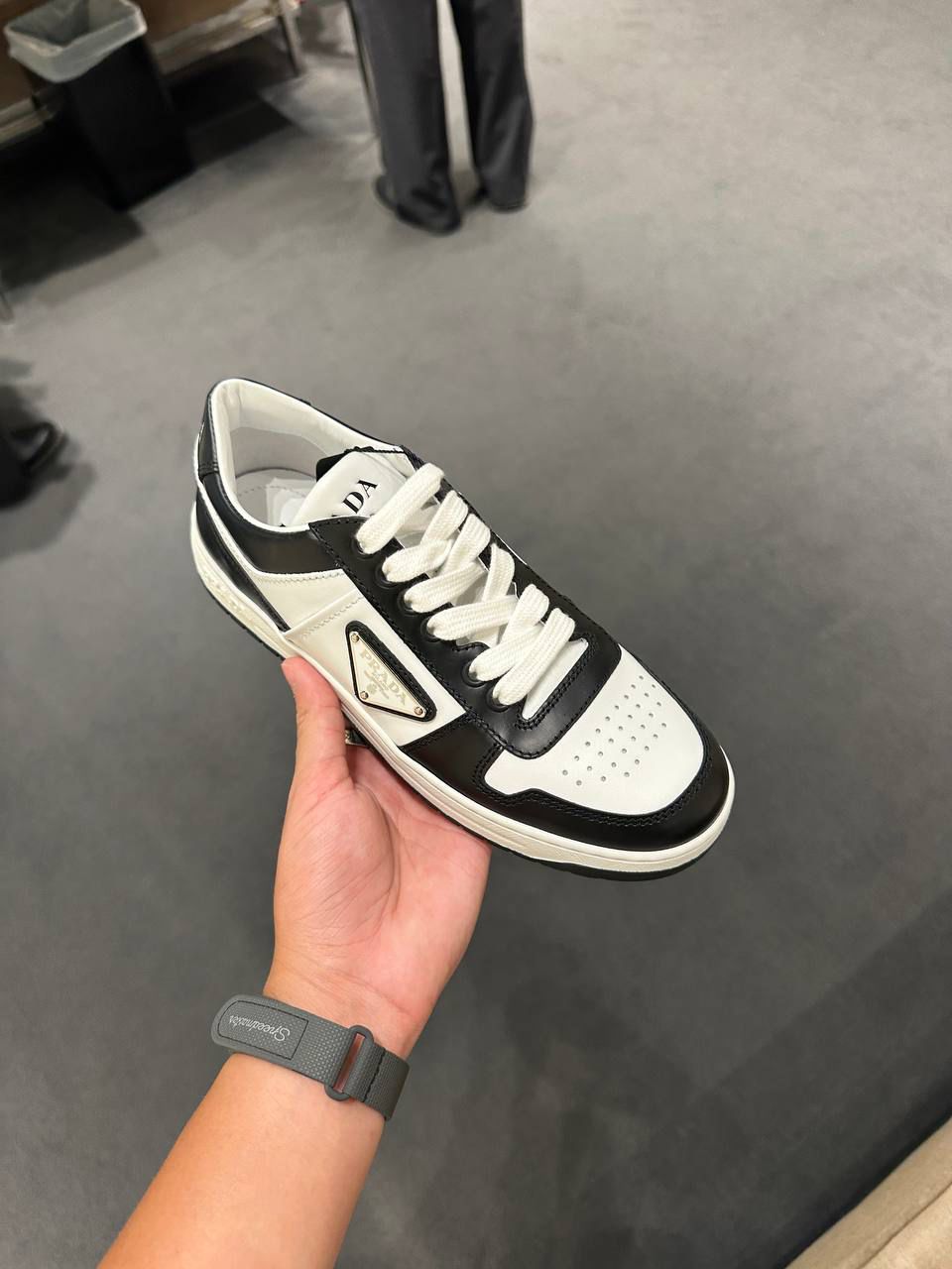 Downtown Leather Sneakers