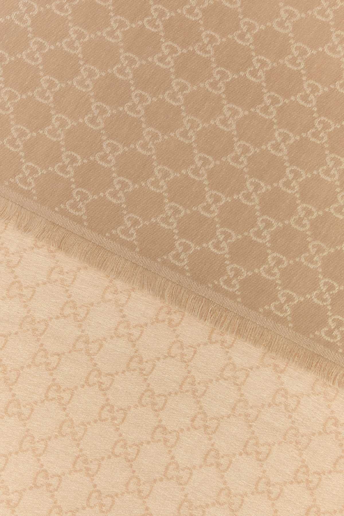 GUCCI TEXTILE For Women Exterior: 33% Wool 28% Cotton 20% Viscose 14% Silk 5% Metal fiber