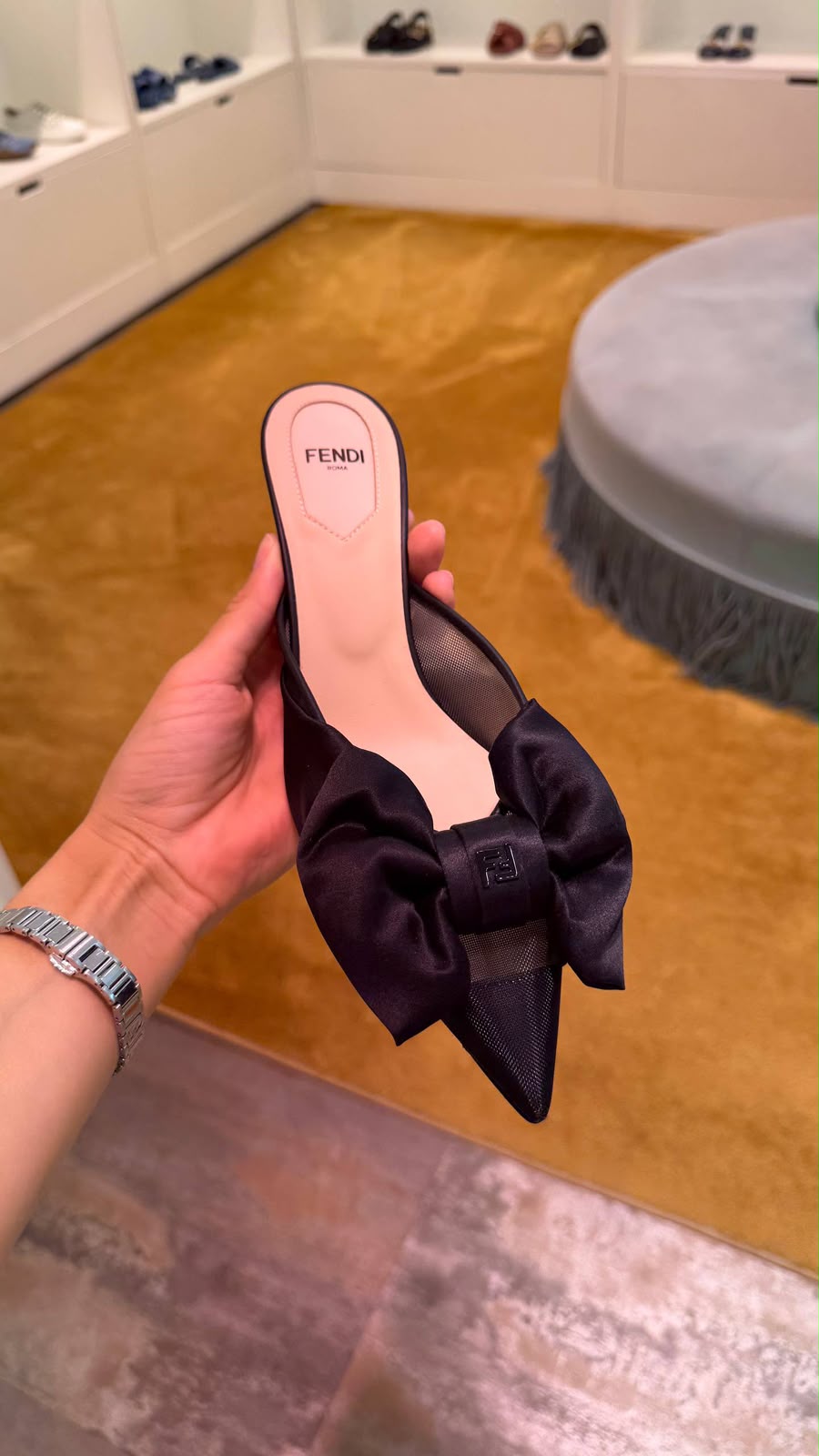 Bow-Detailed Mesh Mules