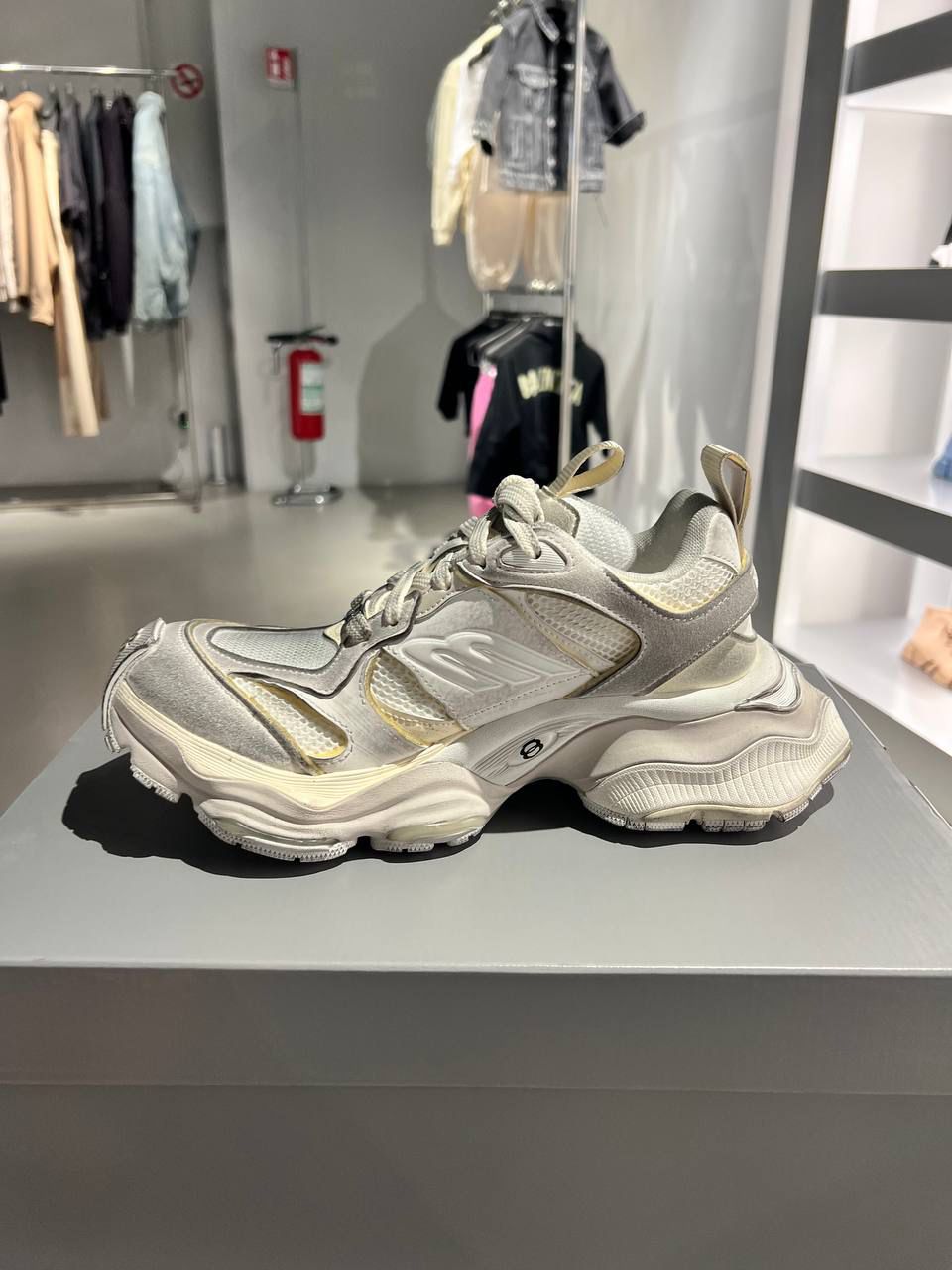 Cargo Sneaker
