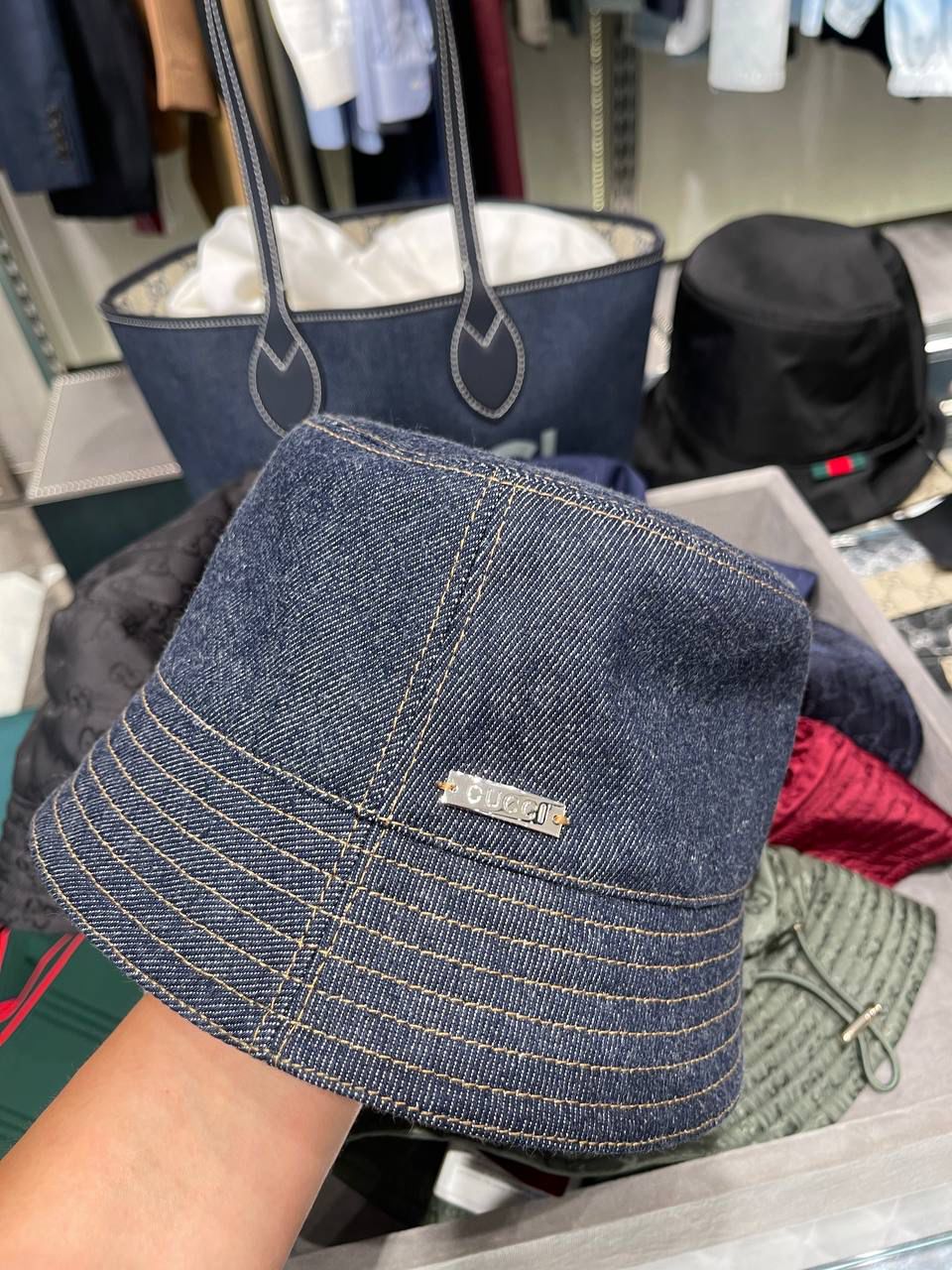 GG Canvas Bucket Hat