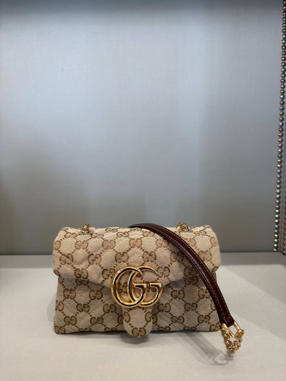 GG Marmont small shoulder bag
