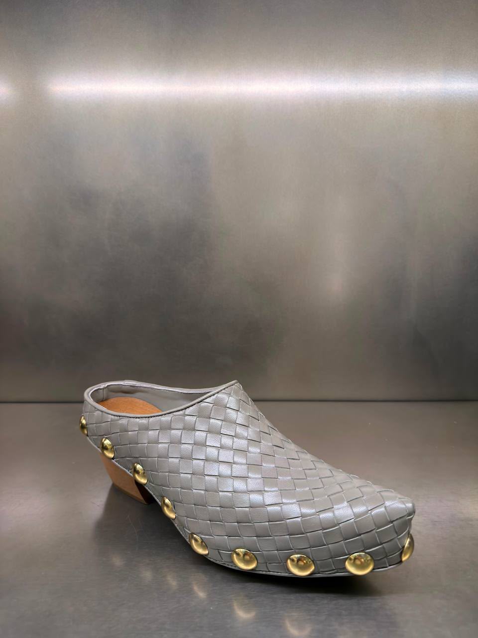 Intrecciato Leather Clog