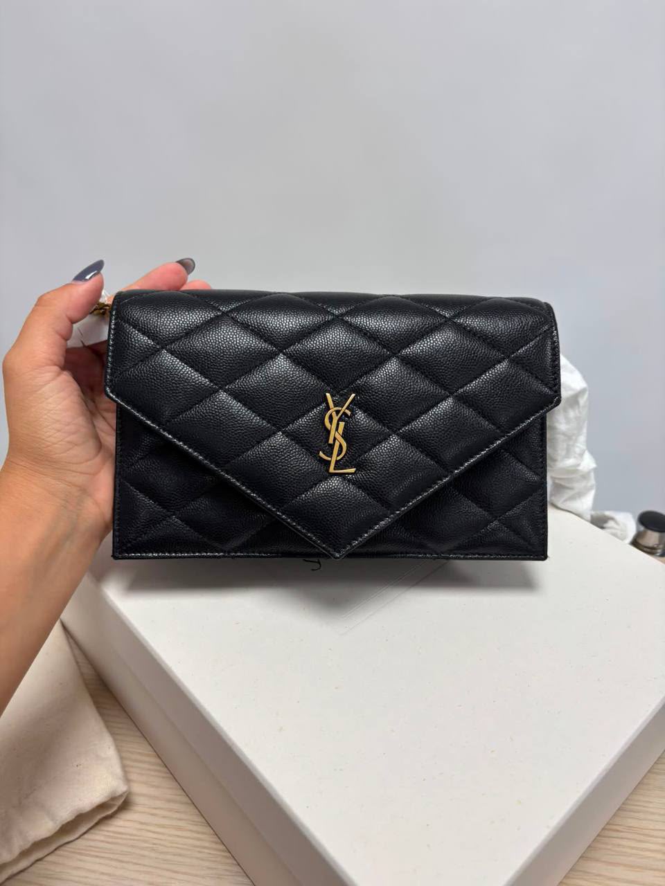 Gaby Envelope Wallet in Quilted Leather
