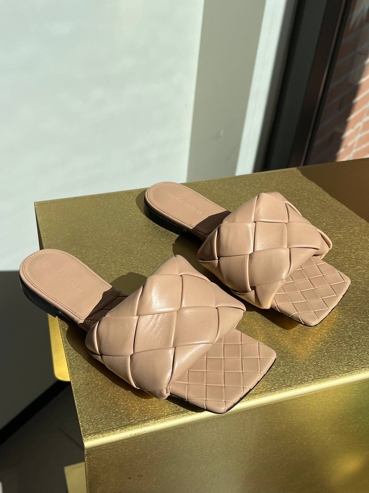 Lido Flat Sandals