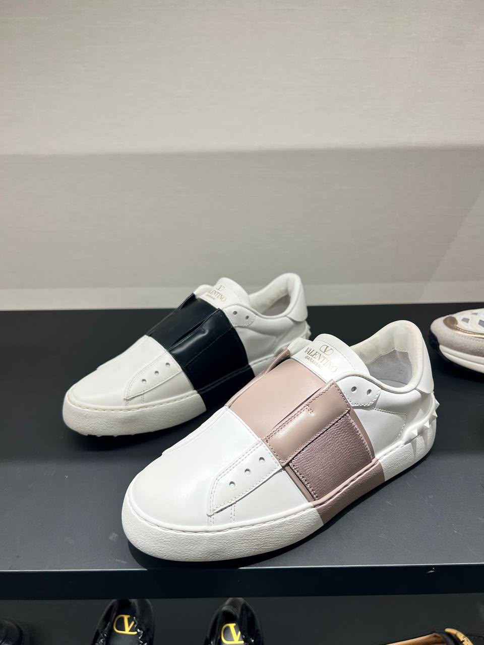 Open Skate Sneakers