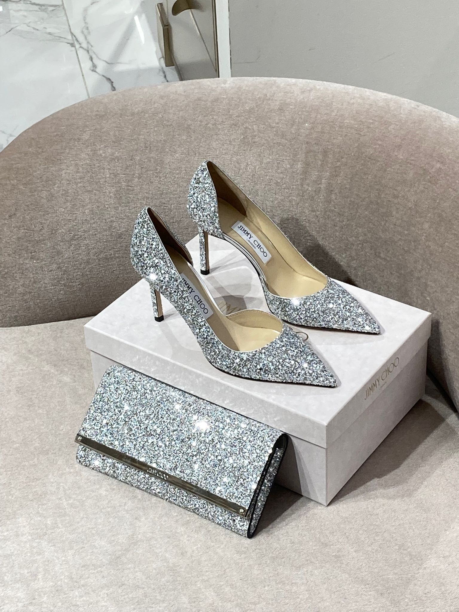 Romy 85 Glitter Pumps and Sweetie Clutch