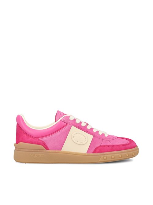 Sneakers realizzate in crosta