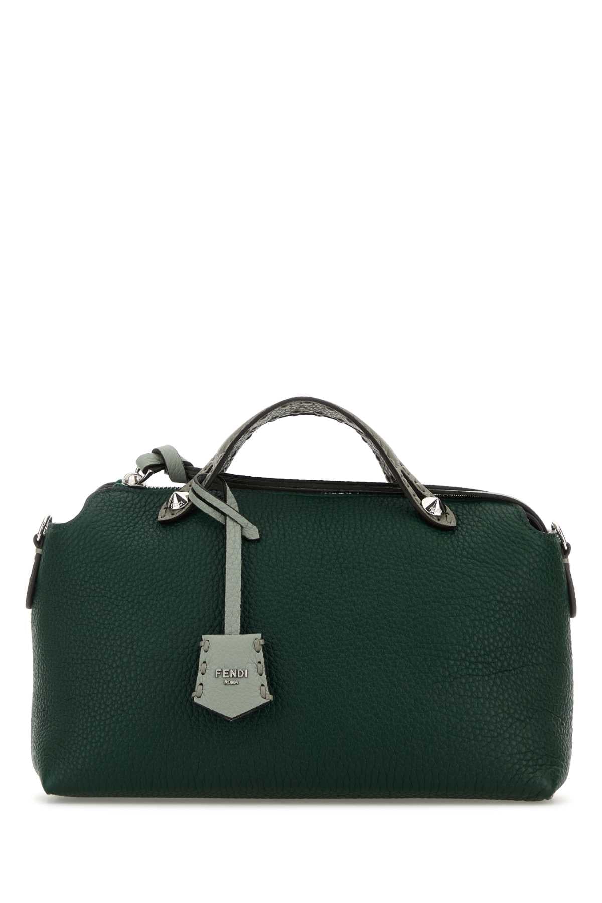 FENDI BY THE WAY SOFT SELLERIA MACRO For Women Exterior: 100% Calf Lining: 100% Fabric Finishing: Silver metal