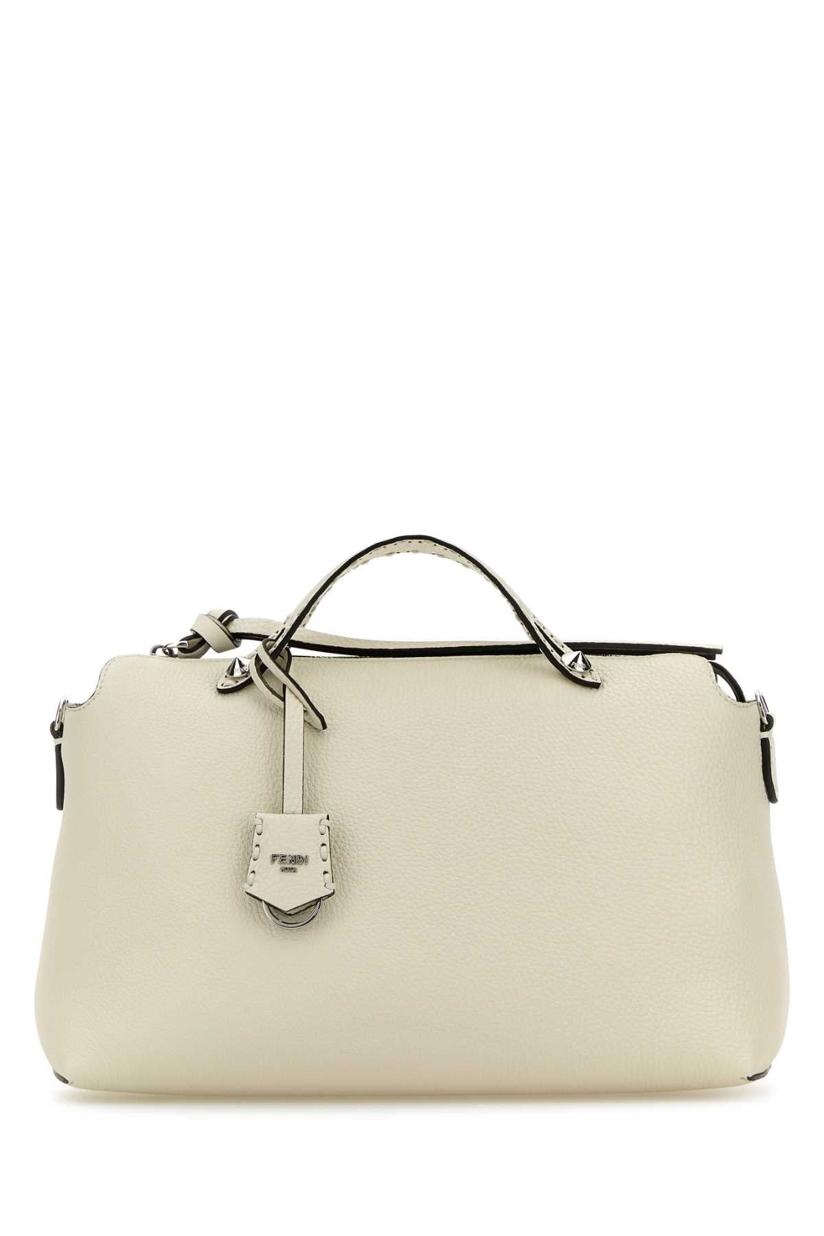 FENDI BY THE WAY SOFT L SELL MACRO I For Women Exterior: 100% Calf Lining: 100% Fabric Finishing: Silver metal