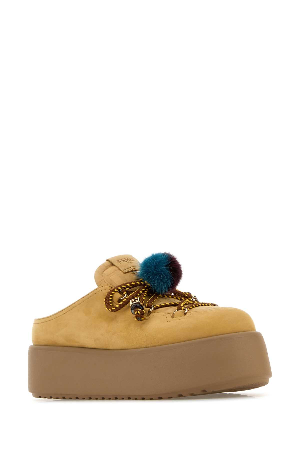 FENDI SABOT NAB+NAB.FF C/TAG&PPON VI For Women Exterior: 100% Calf Interior: 100% Lamb Sole: Rubber