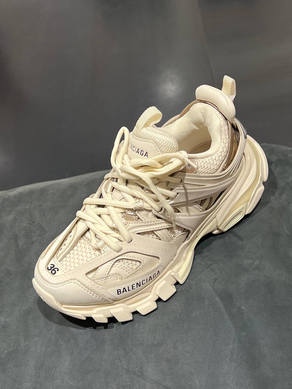 Track Sneaker