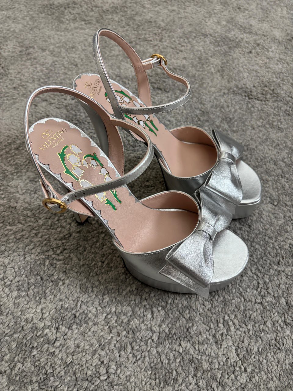 Lily of the Valley Bow Platform Sandals