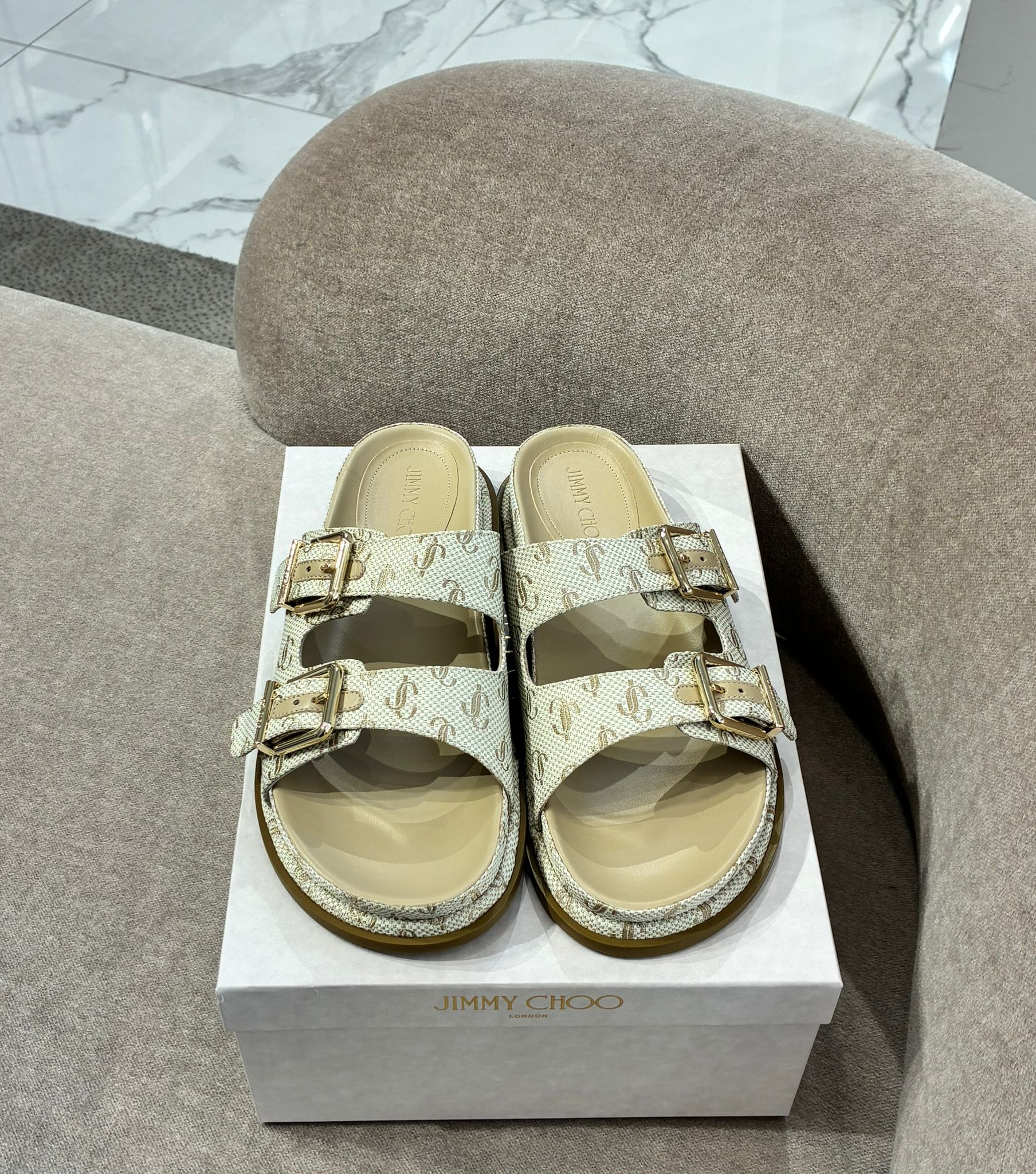 Fara Flat Sandals