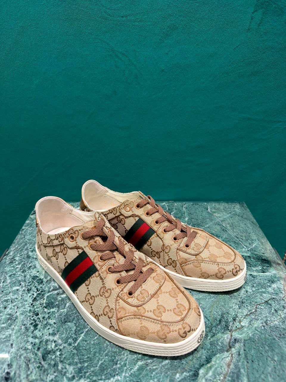 Men's GG Supreme Web Low-Top Sneaker