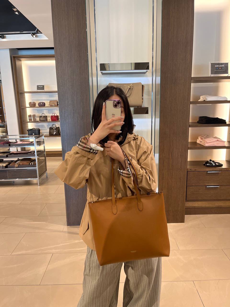 Grainy Leather Tote Bag