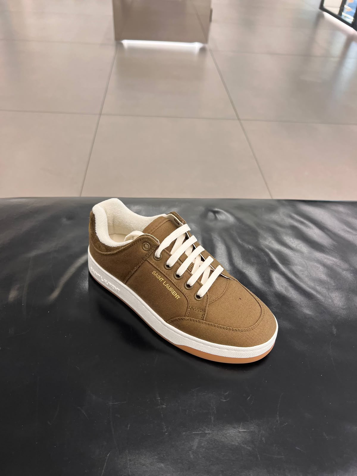 Court Classic SL/06 Sneakers in Canvas