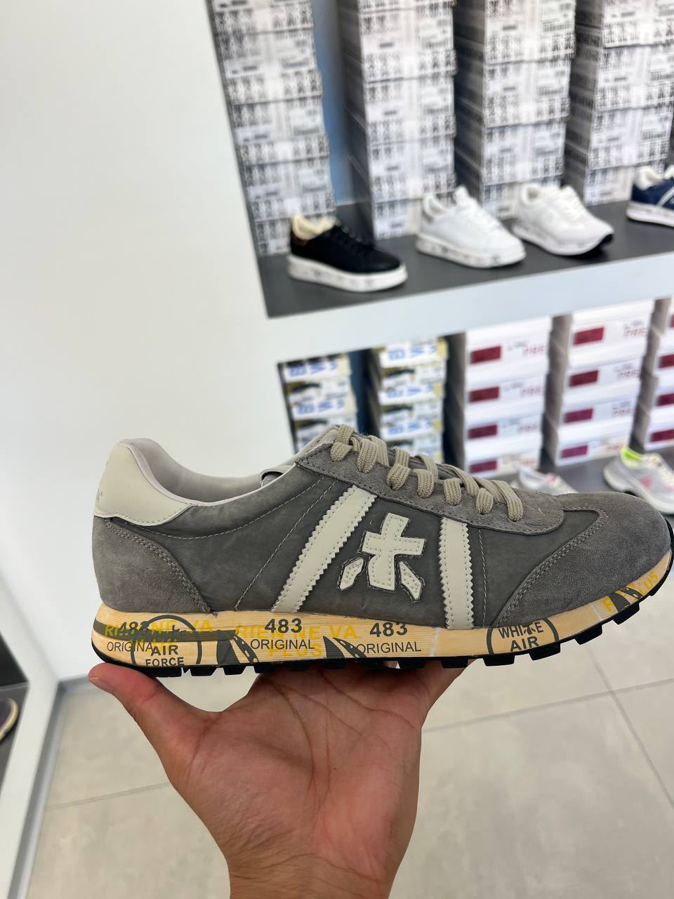 Eric Sneakers