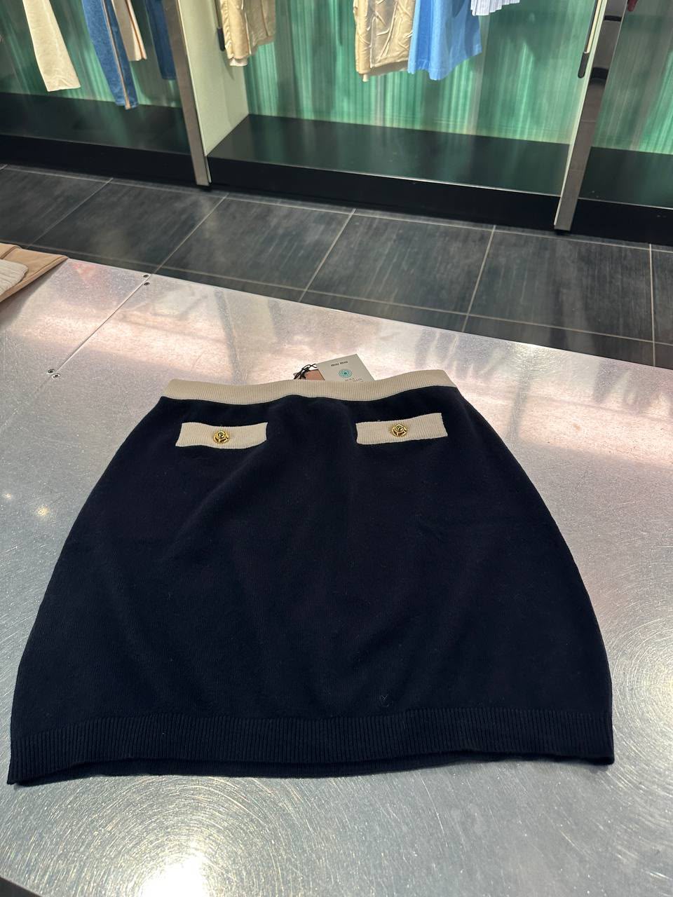 Cashmere mini skirt