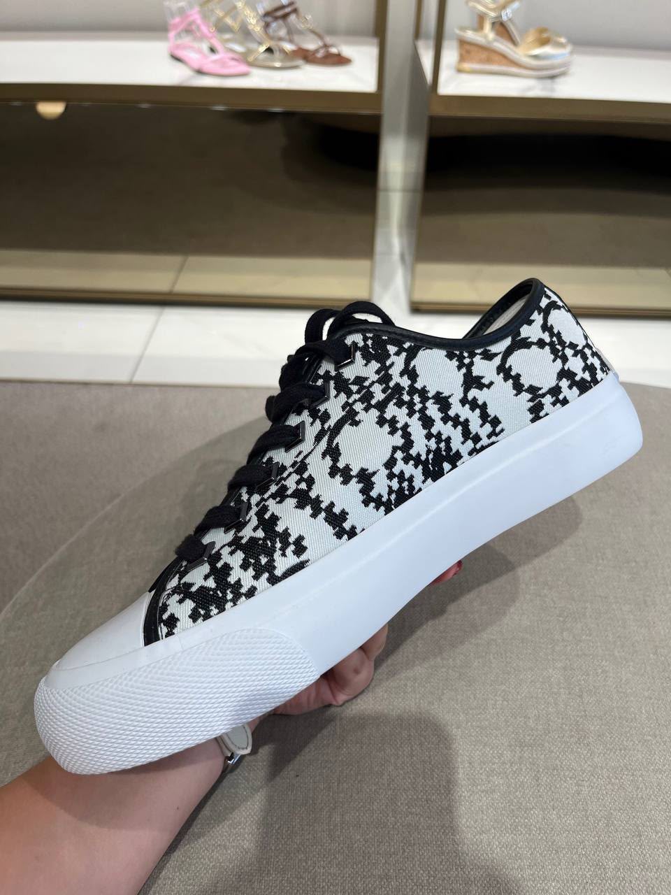 Granville Sneaker