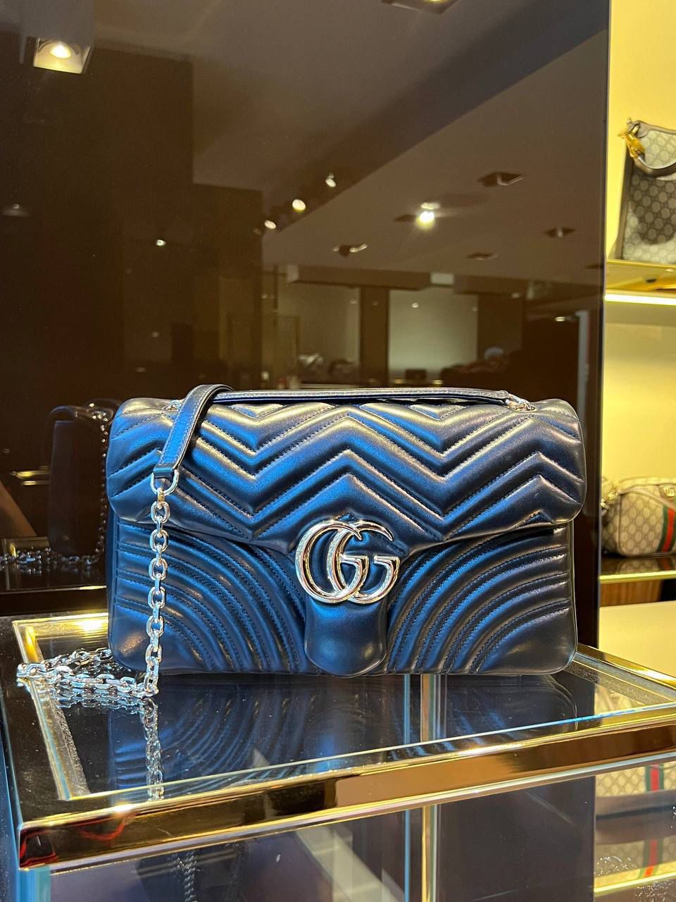 GG Marmont Small Shoulder Bag