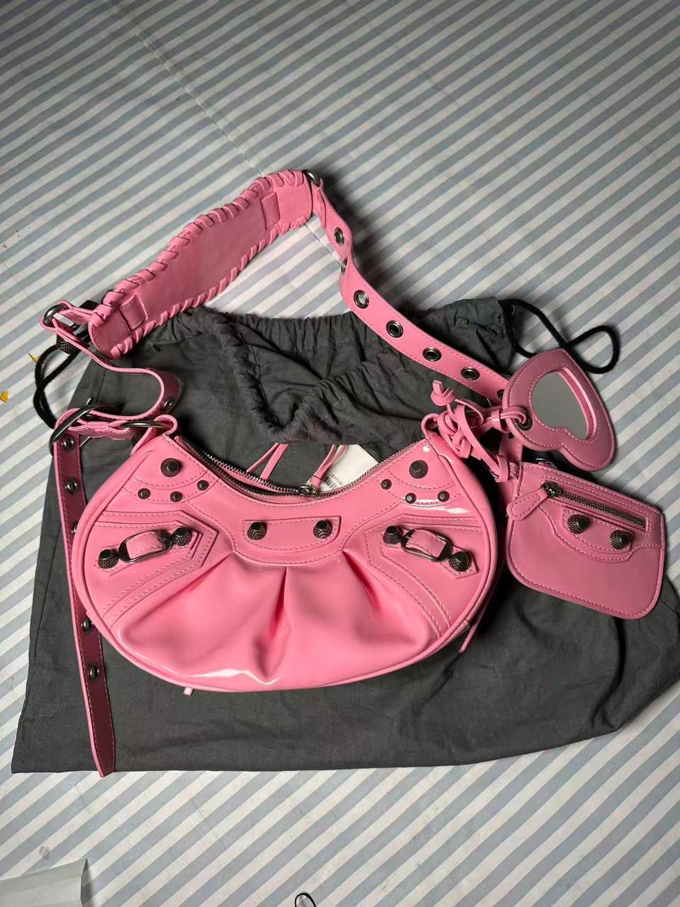 Le Cagole XS Shoulder Bag