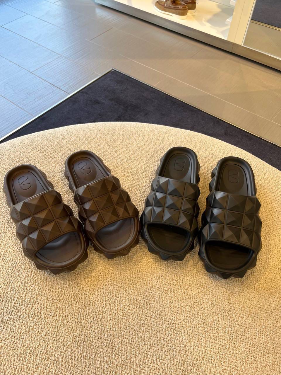 Garavani Roman Stud Slide Sandal