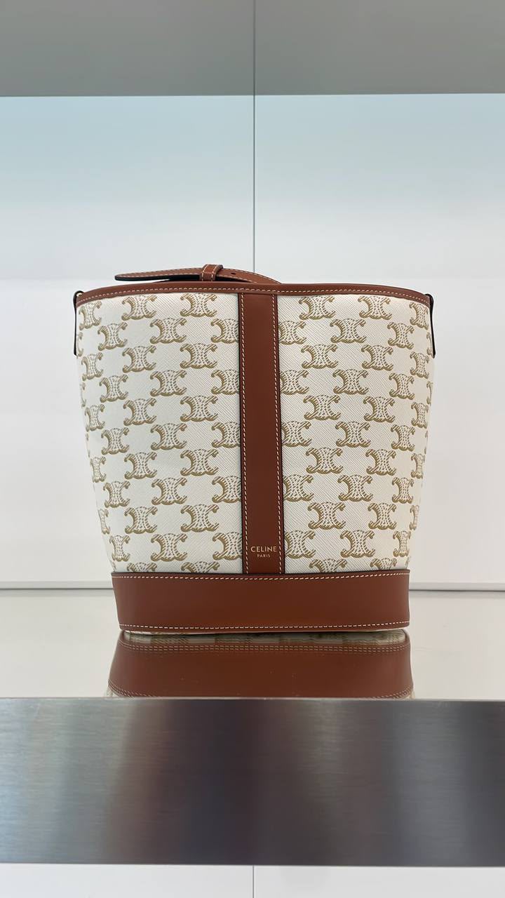 Small Bucket in Triomphe Embroidery and Calfskin