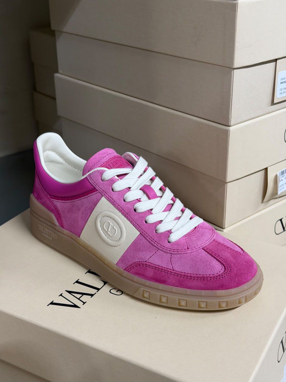 Garavani 'One Stud' Low-Top Sneakers