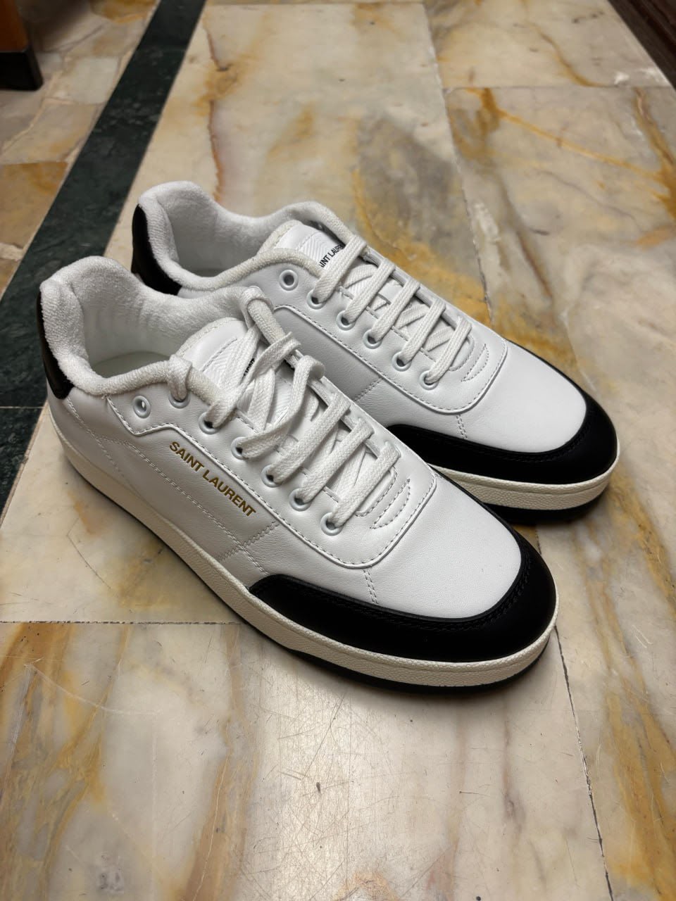 Court Classic SL/06 Sneakers