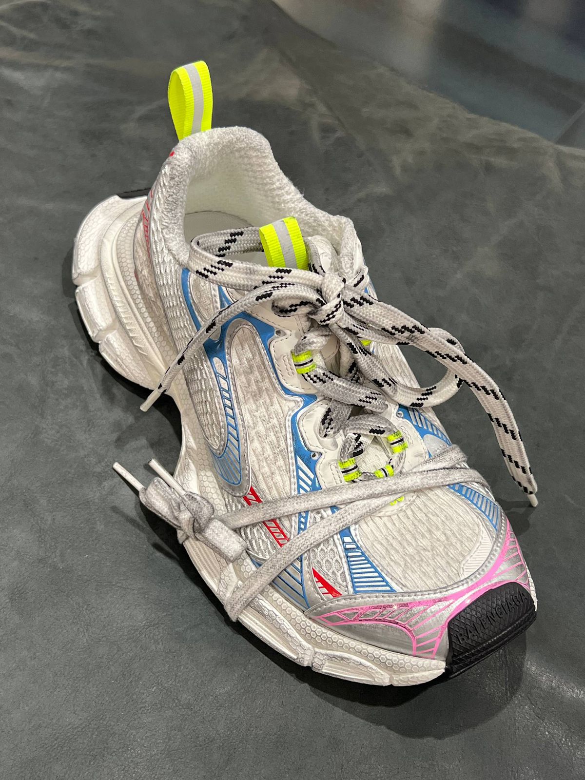 3XL Sneaker