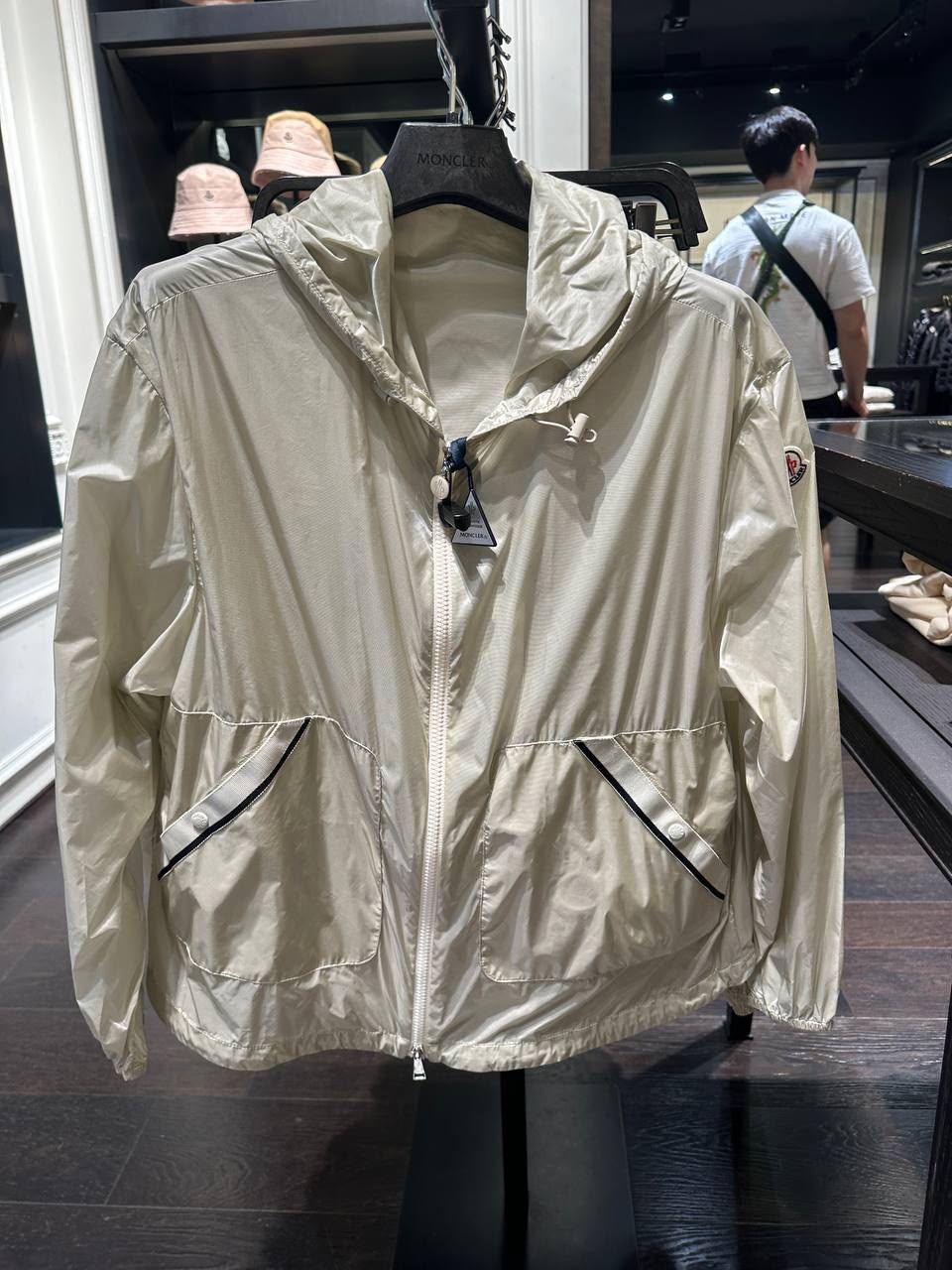 Lightweight Hooded Jacket