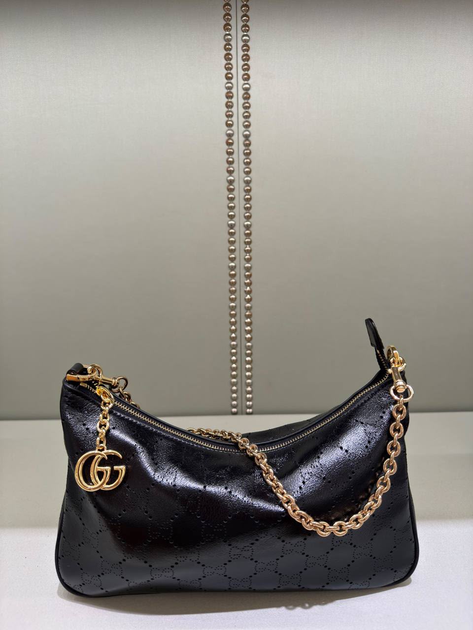 GG Marmont Small Shoulder Bag