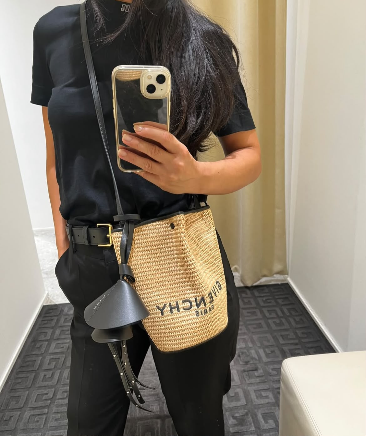 G-Tote Small Bucket Bag in Raffia and Leather
